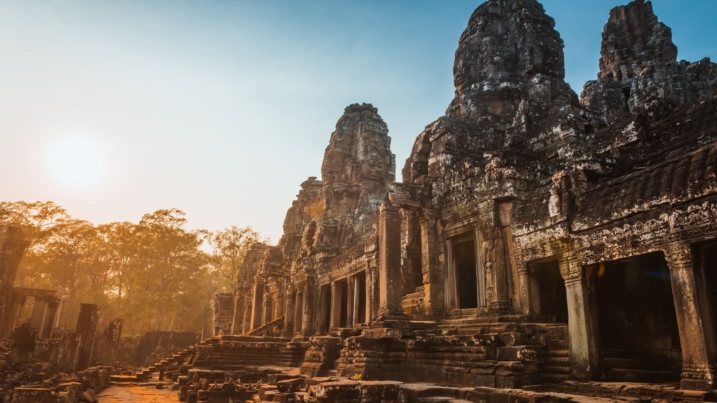 Statue Bayon Temple Angkor Thom