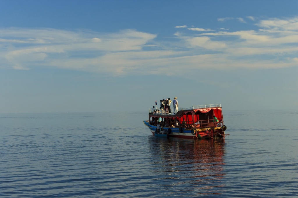 Fishing boat at the Tonle lake