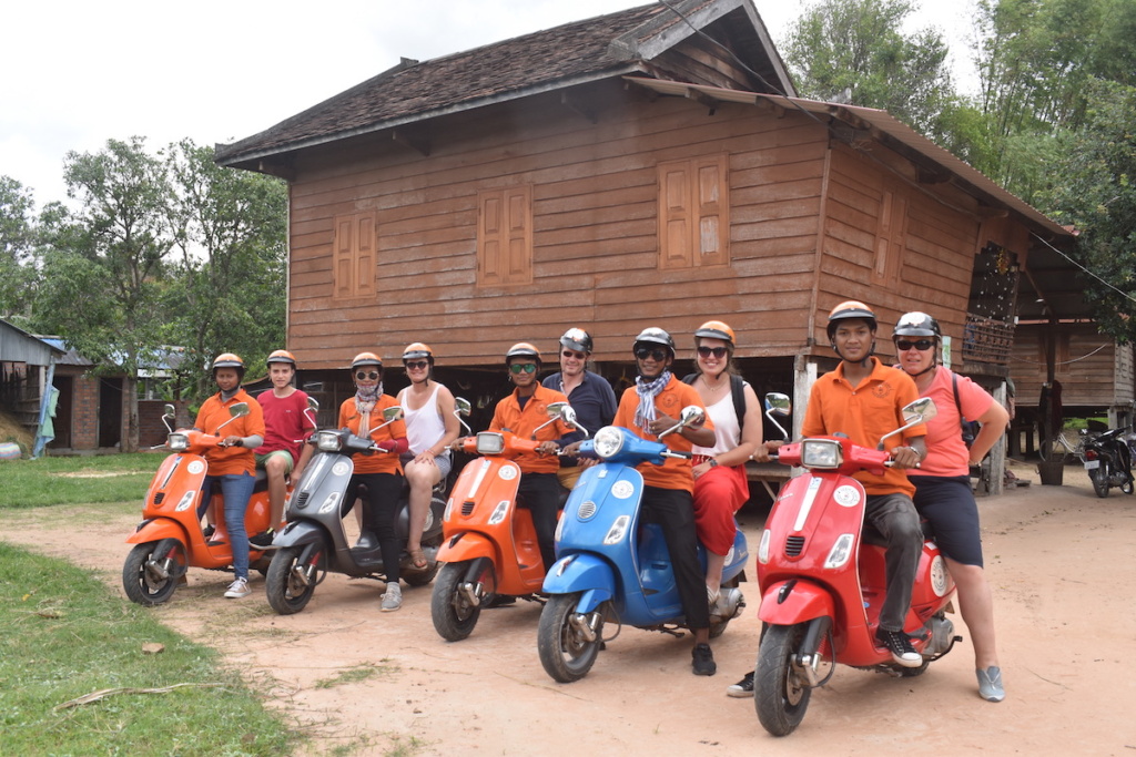 Vespa Tour in Siem Reap